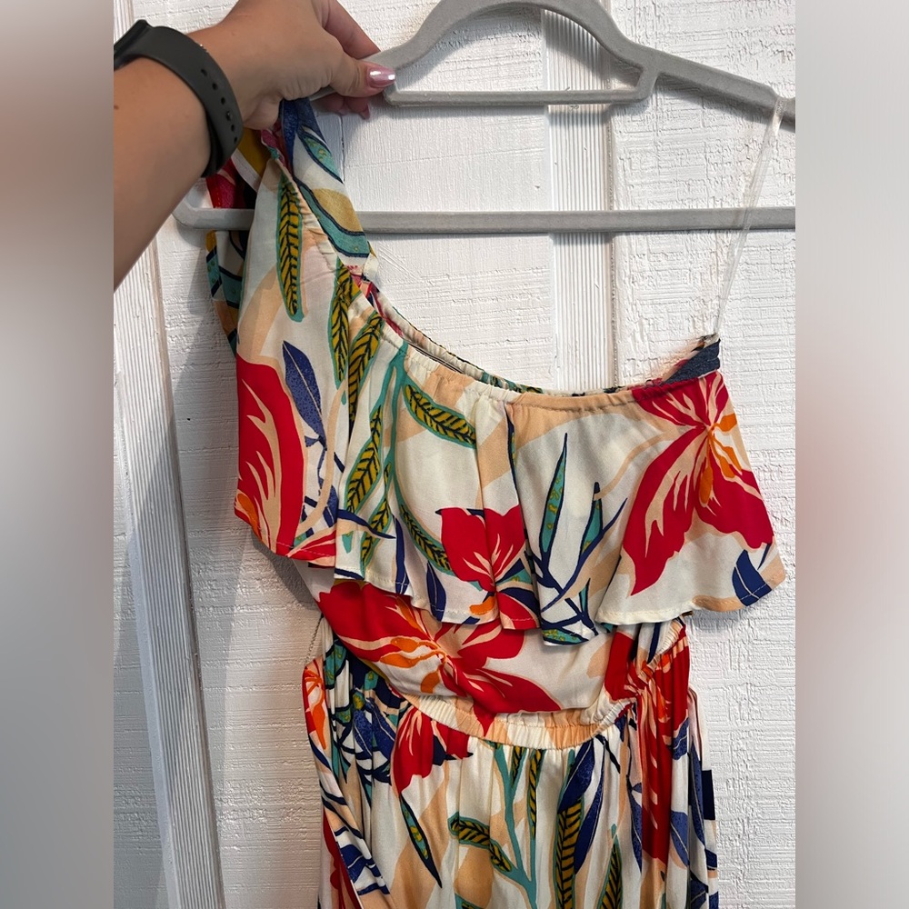 FLYING TOMATO DRESS